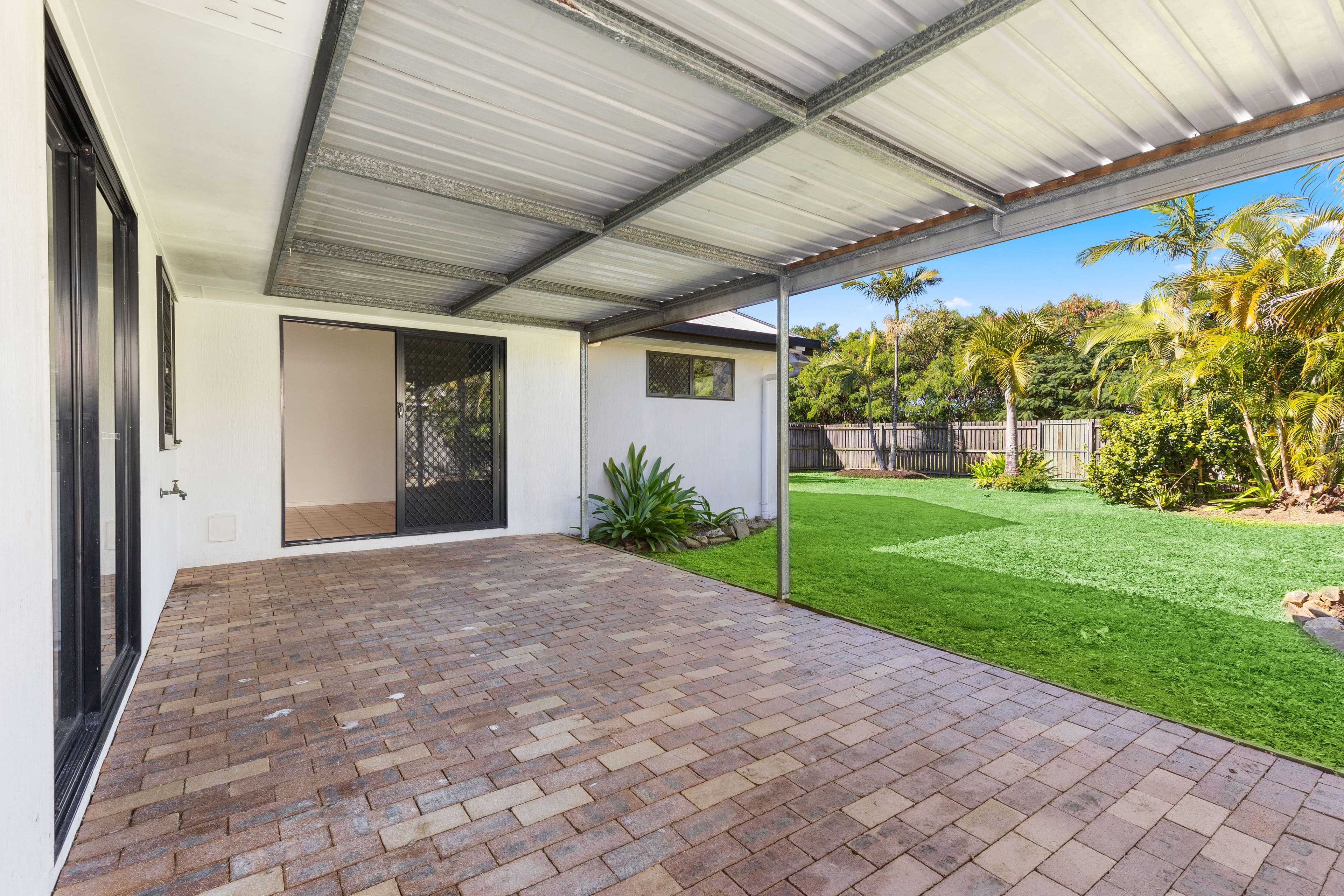 14 Aqualine Drive, Point Vernon QLD 4655, Point Vernon - Thumbnail 7