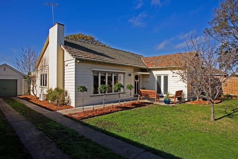 21 Amundsen Street, BELMONT VIC 3216, Belmont - Thumbnail 2