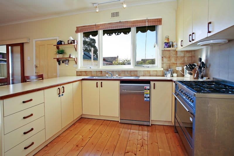 21 Amundsen Street, BELMONT VIC 3216, Belmont - Thumbnail 5