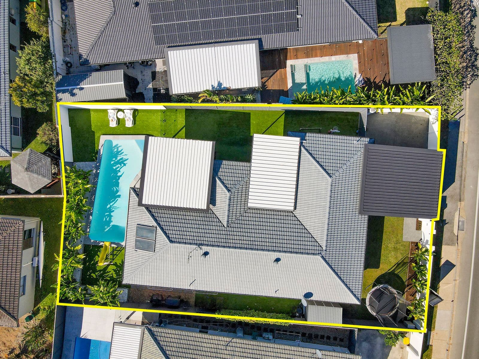 139 Markeri Street, Mermaid Waters QLD 4218, Mermaid Waters - Image 1