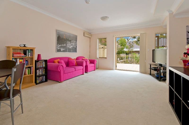 10 Whitfield Avenue, LANE COVE NSW 2066, Lane Cove North - Thumbnail 2