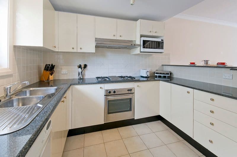 10 Whitfield Avenue, LANE COVE NSW 2066, Lane Cove North - Thumbnail 3