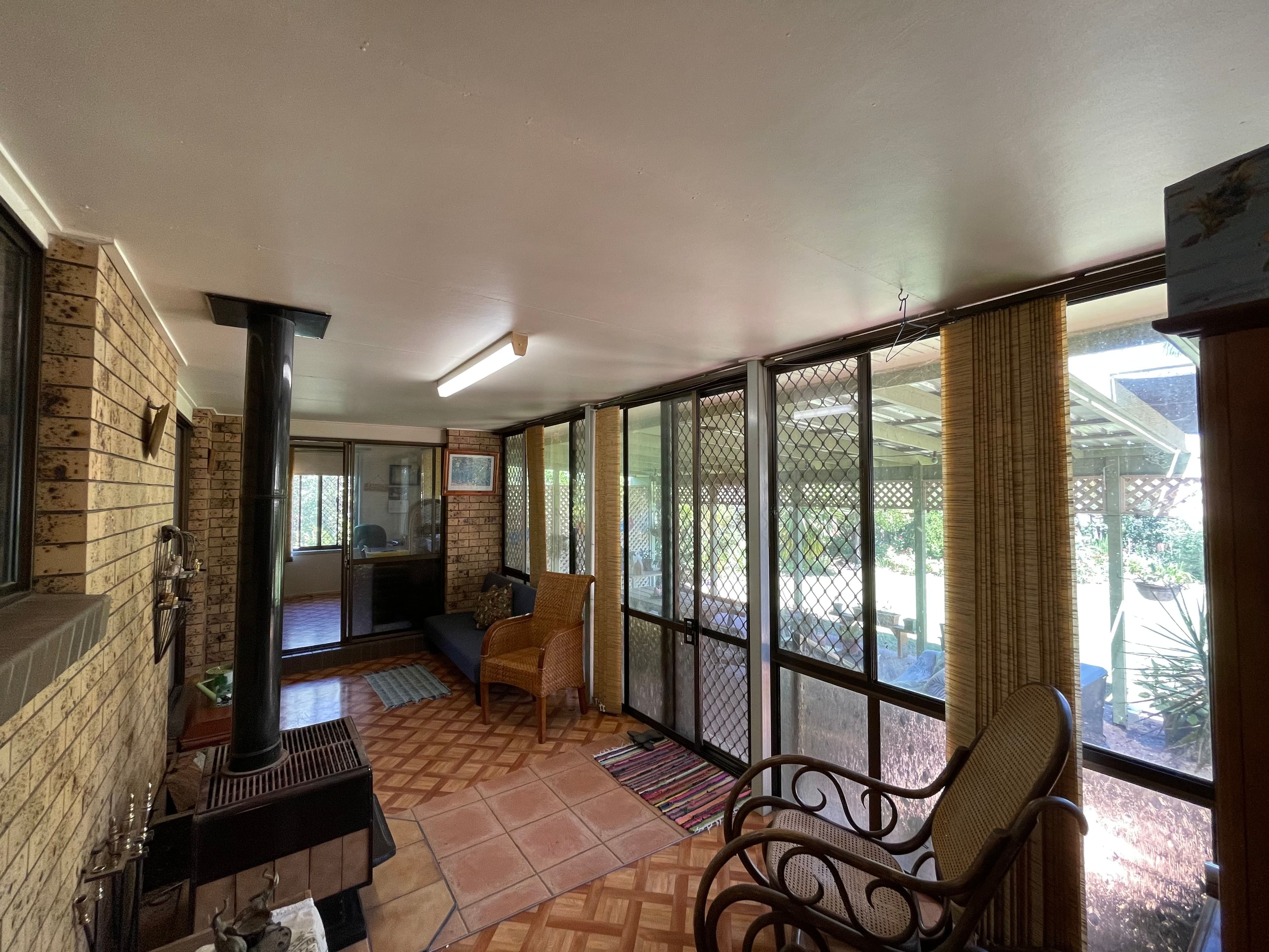 22 White Street, Pittsworth QLD 4356, Pittsworth - Thumbnail 5