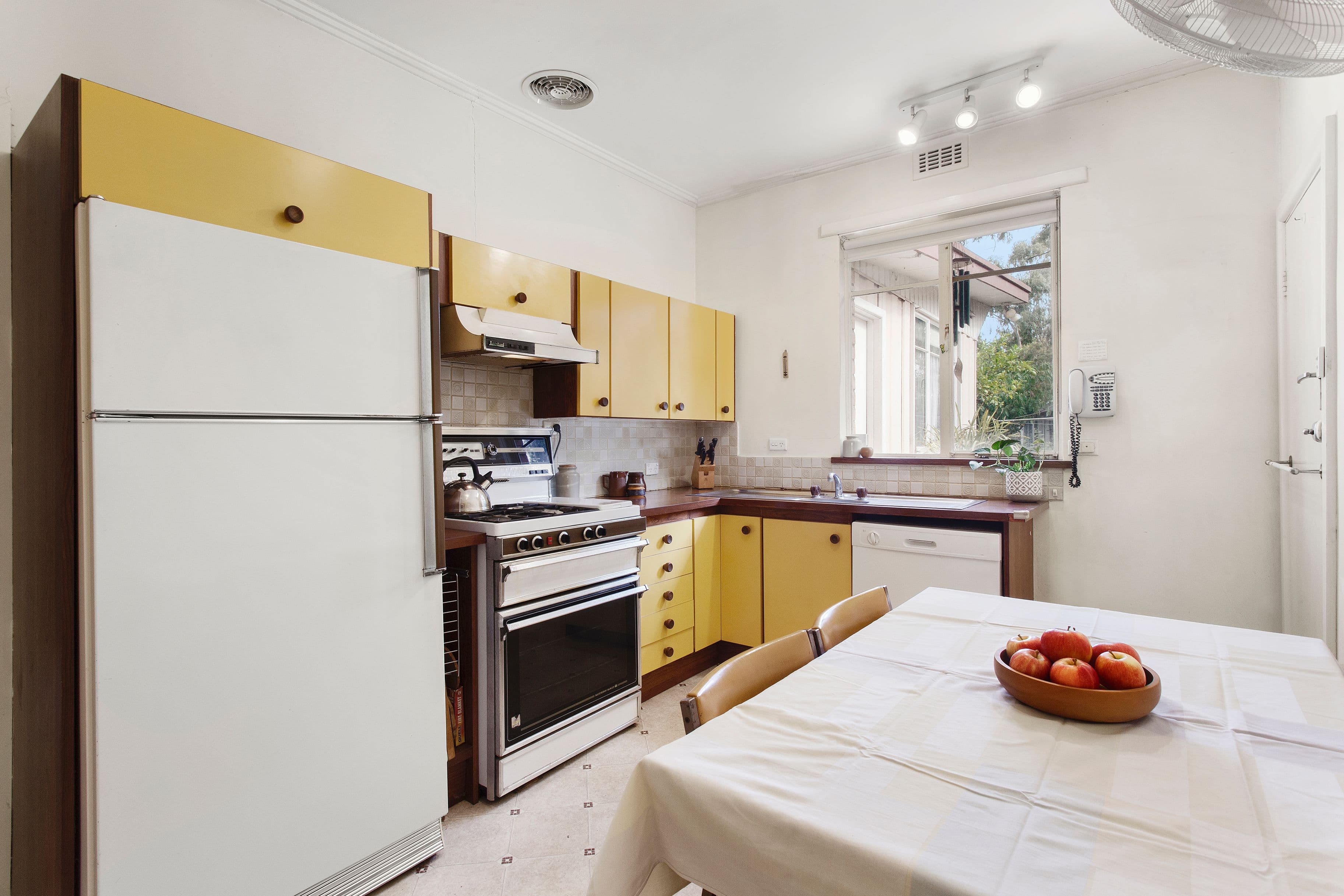 19 Ricourt Avenue, Murrumbeena VIC 3163, Murrumbeena - Thumbnail 7