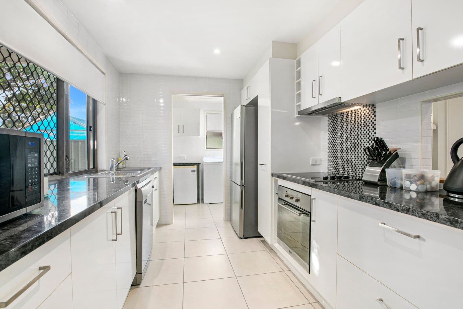 118 Long Street, Cleveland QLD 4163, Cleveland - Thumbnail 2
