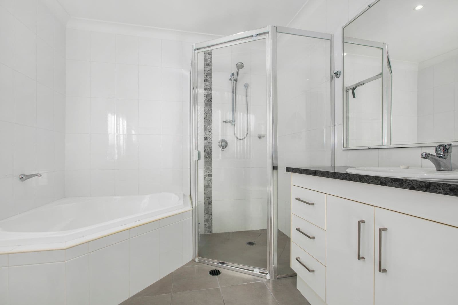 118 Long Street, Cleveland QLD 4163, Cleveland - Thumbnail 3
