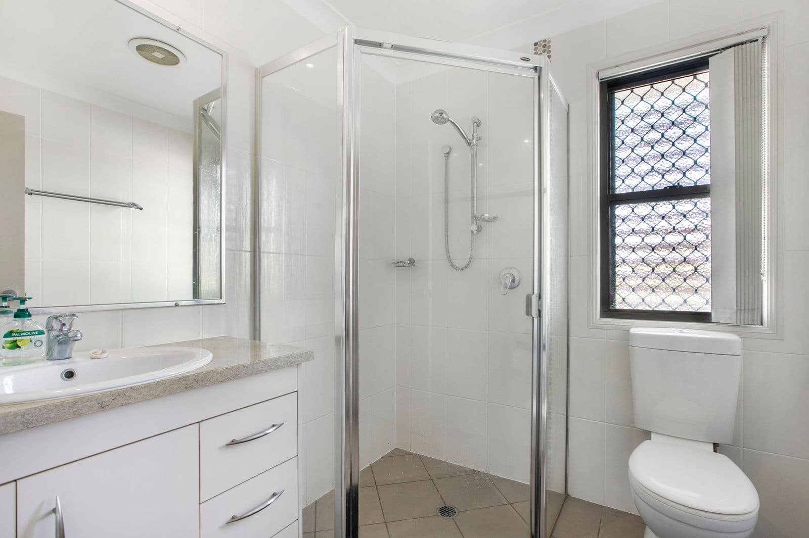 118 Long Street, Cleveland QLD 4163, Cleveland - Thumbnail 6