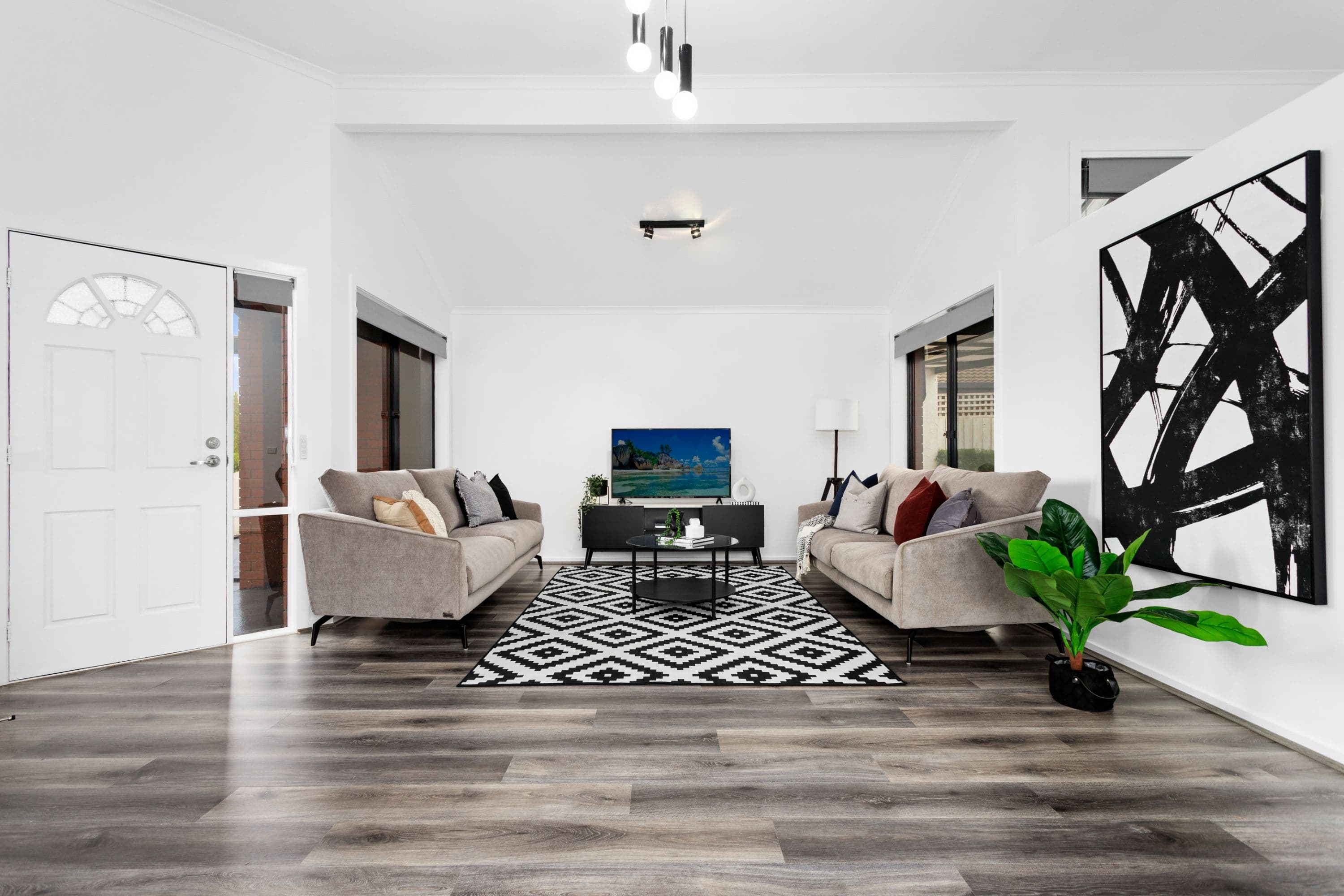 14 Kalman Road, Epping VIC 3076, Epping - Thumbnail 2