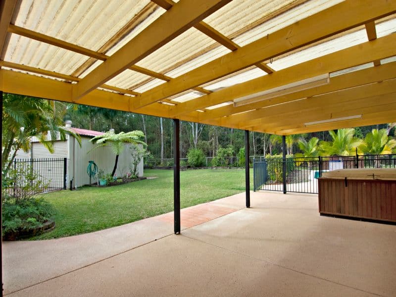 10 Phar Lap Court, LITTLE MOUNTAIN QLD 4551, Little Mountain - Thumbnail 7