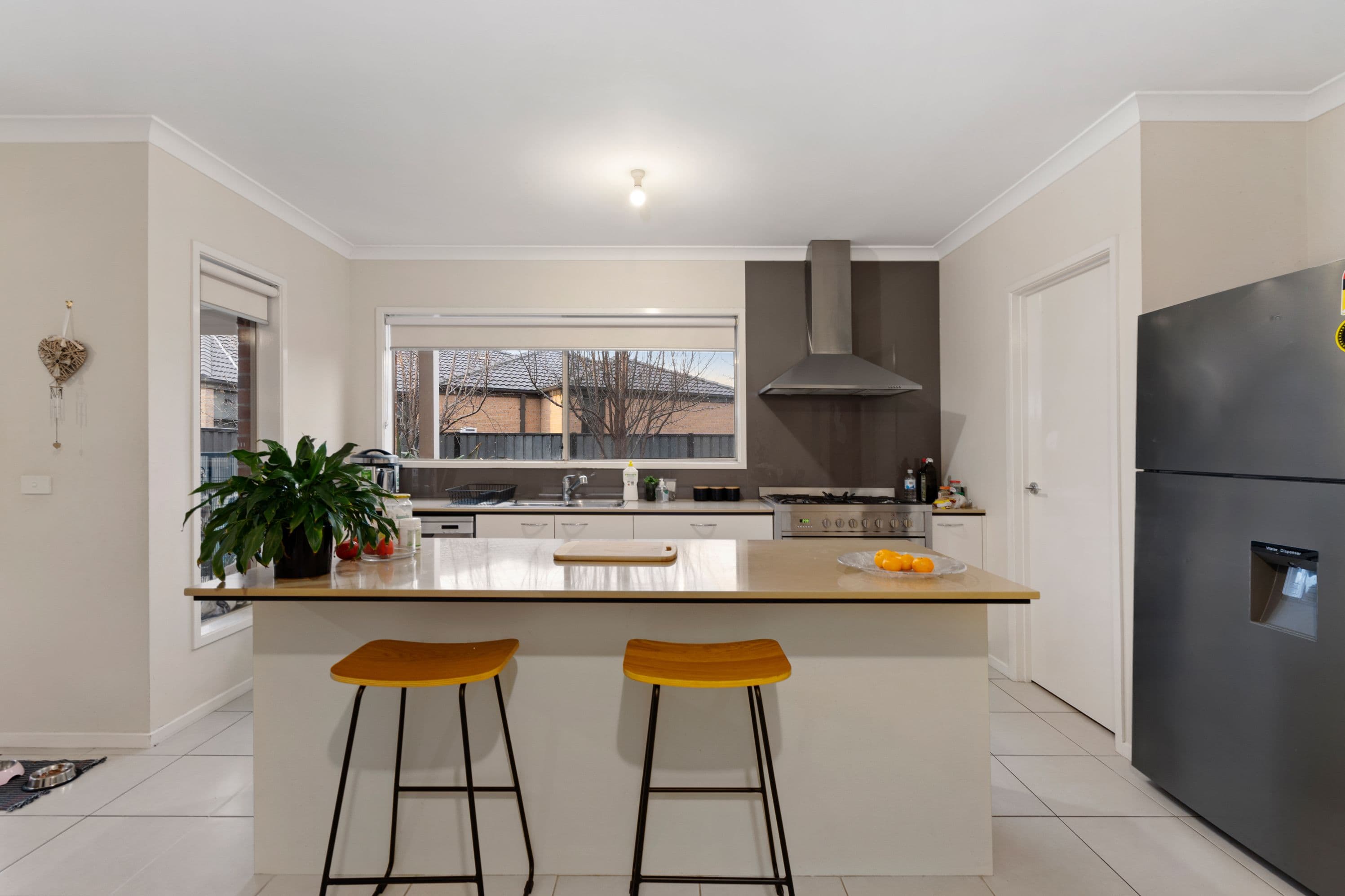 16 Darwin Way, Wollert VIC 3750, Wollert - Thumbnail 2