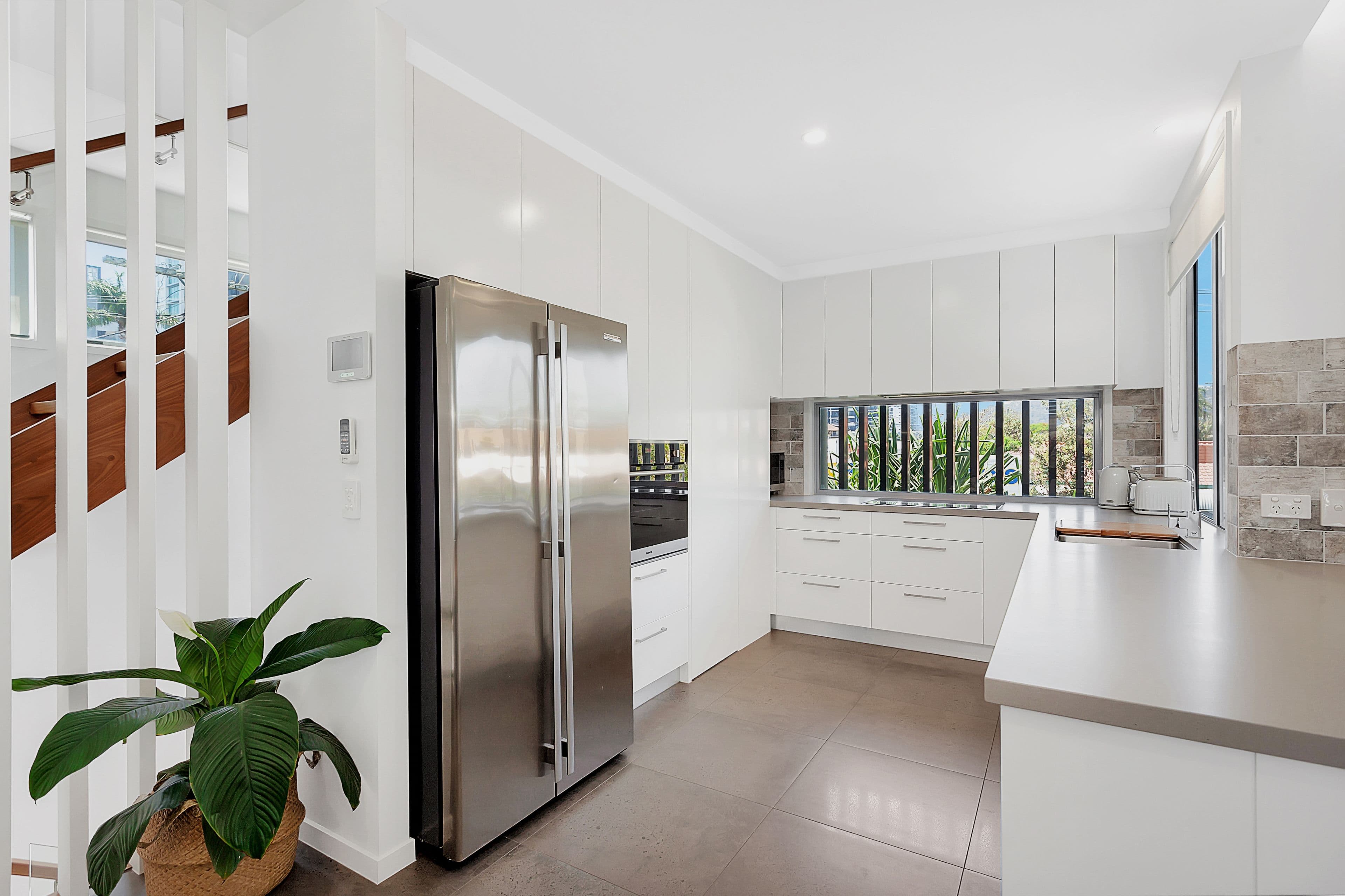 1 Banksia Broadway, Burleigh Heads QLD 4220, Burleigh Heads - Thumbnail 7