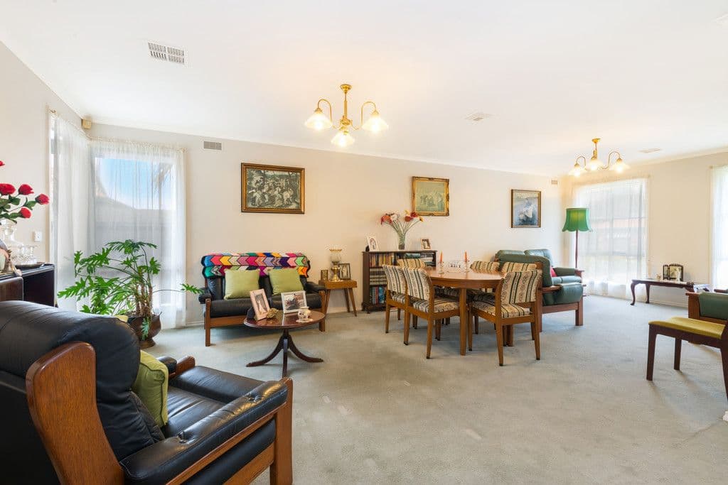 3 Oploo Court, Dingley Village VIC 3172, Dingley Village - Thumbnail 2