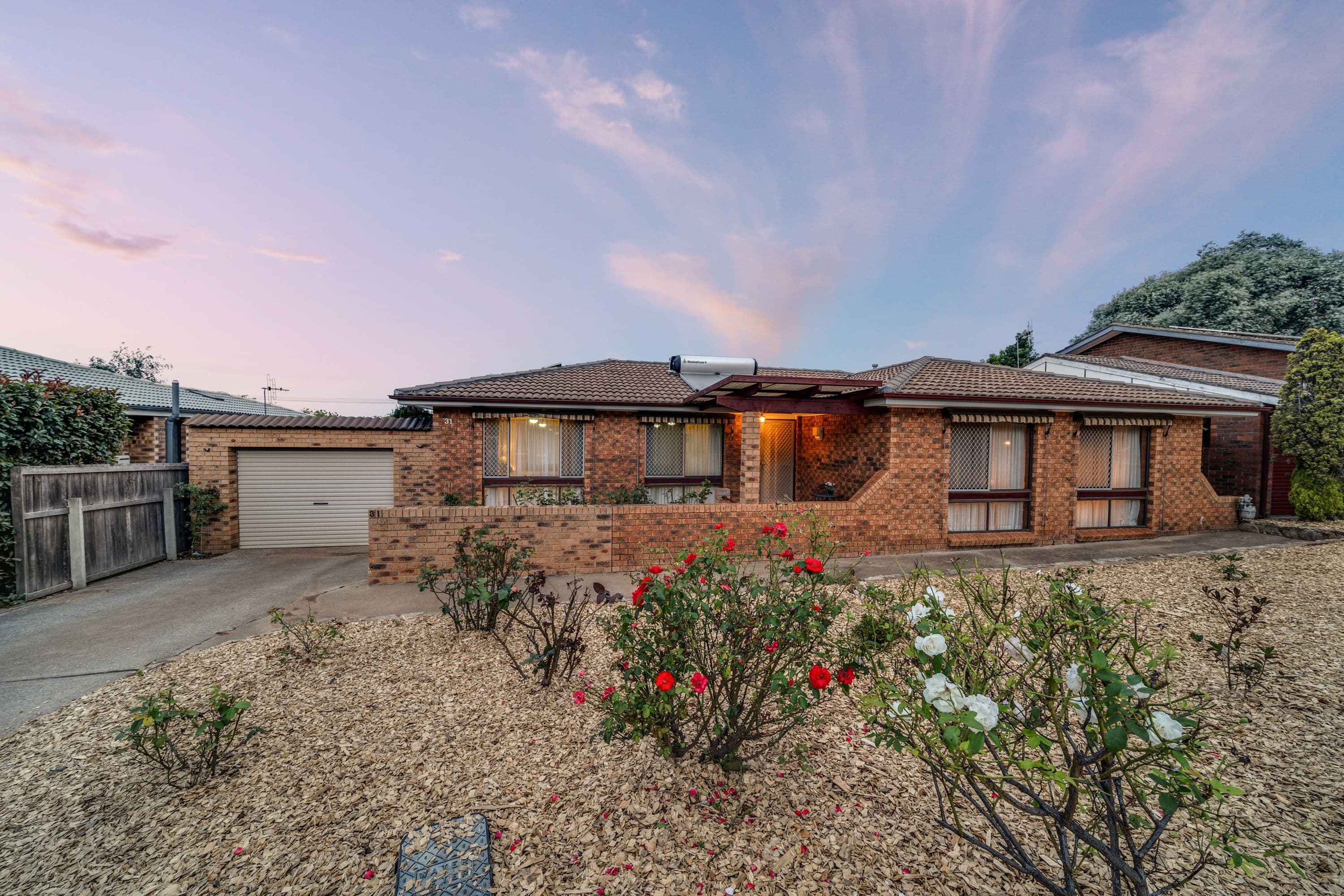 31 Dumas Street, McKellar ACT 2617, McKellar - Thumbnail 2