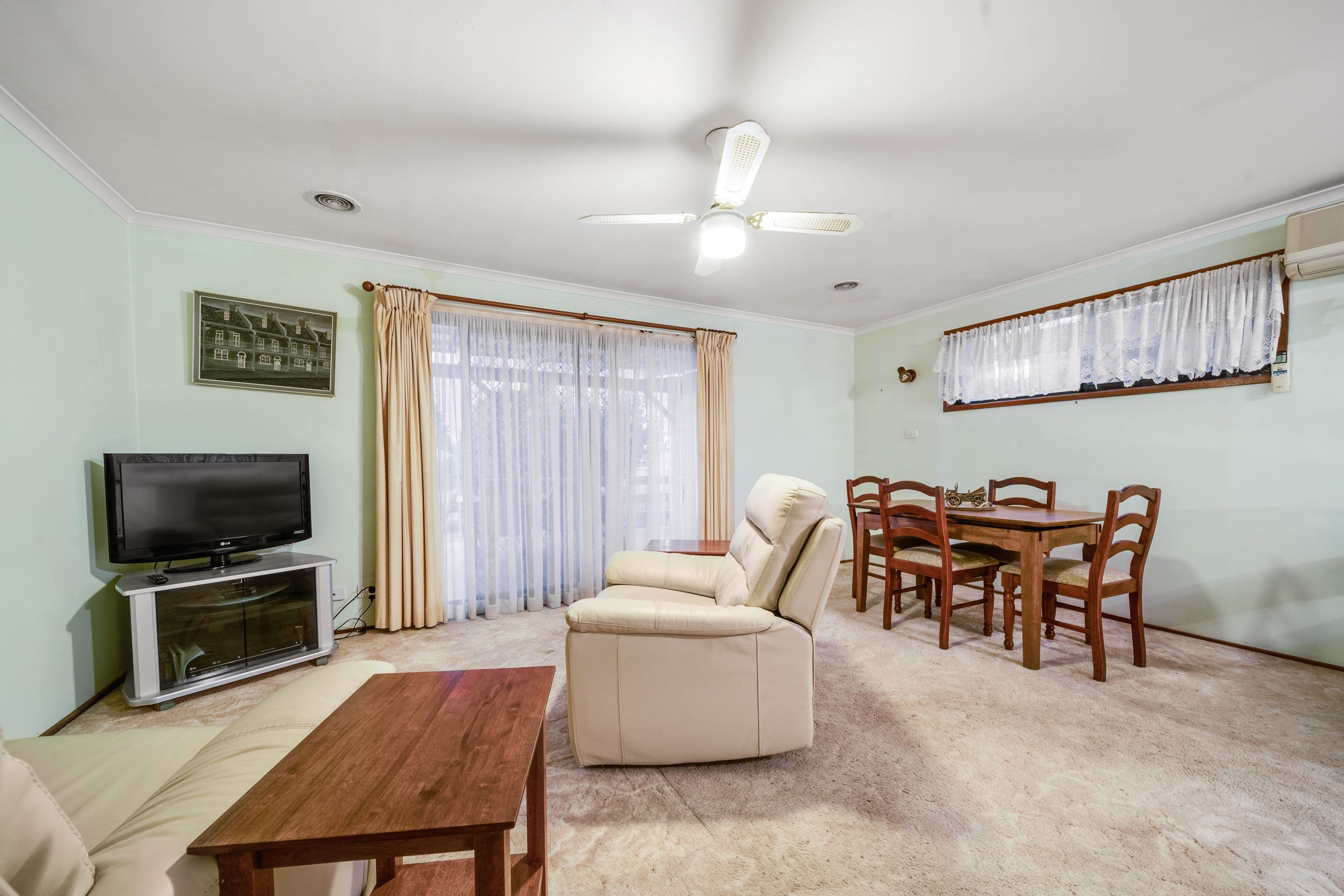 31 Dumas Street, McKellar ACT 2617, McKellar - Thumbnail 5