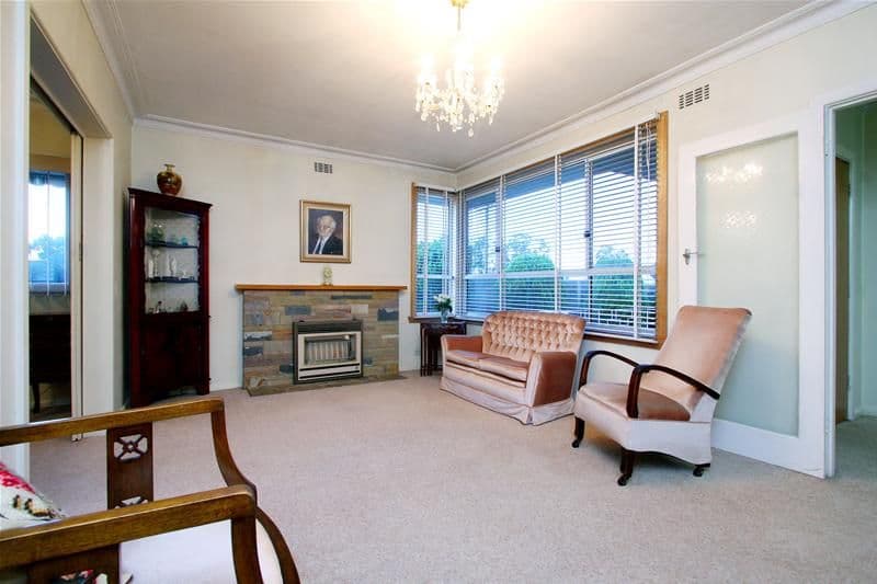29 Temby Street, WATSONIA VIC 3087, Watsonia - Thumbnail 2