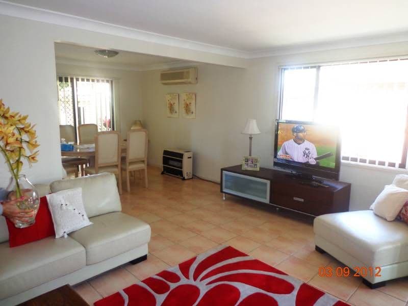 182 Sweethaven Road, BOSSLEY PARK NSW 2176, Bossley Park - Thumbnail 4