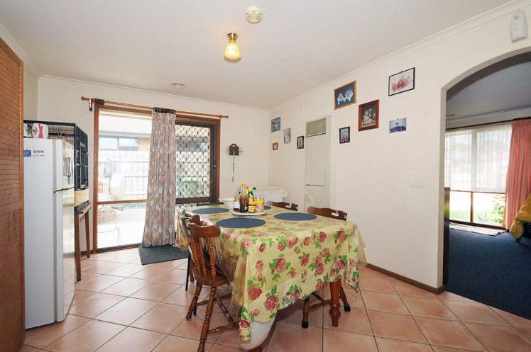 13 Bainbridge Court, Carrum Downs VIC 3201, Carrum Downs - Thumbnail 2