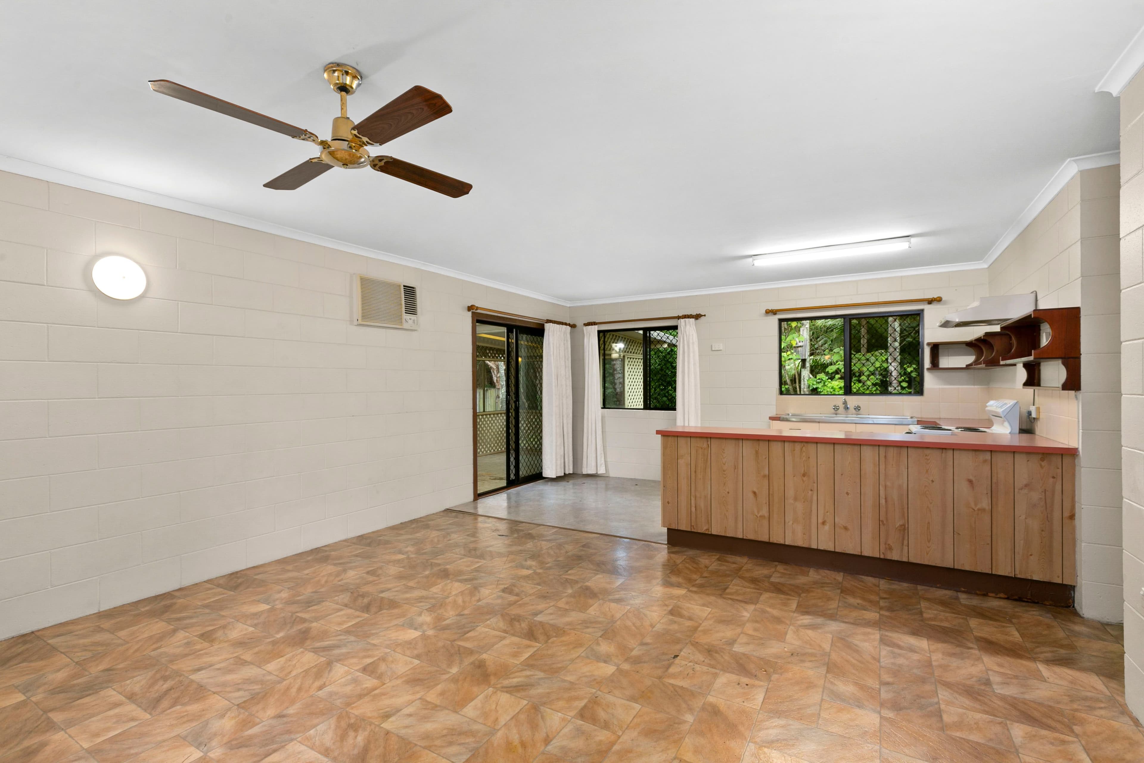 30 Strombus Avenue, Trinity Beach QLD 4879, Trinity Beach - Thumbnail 4