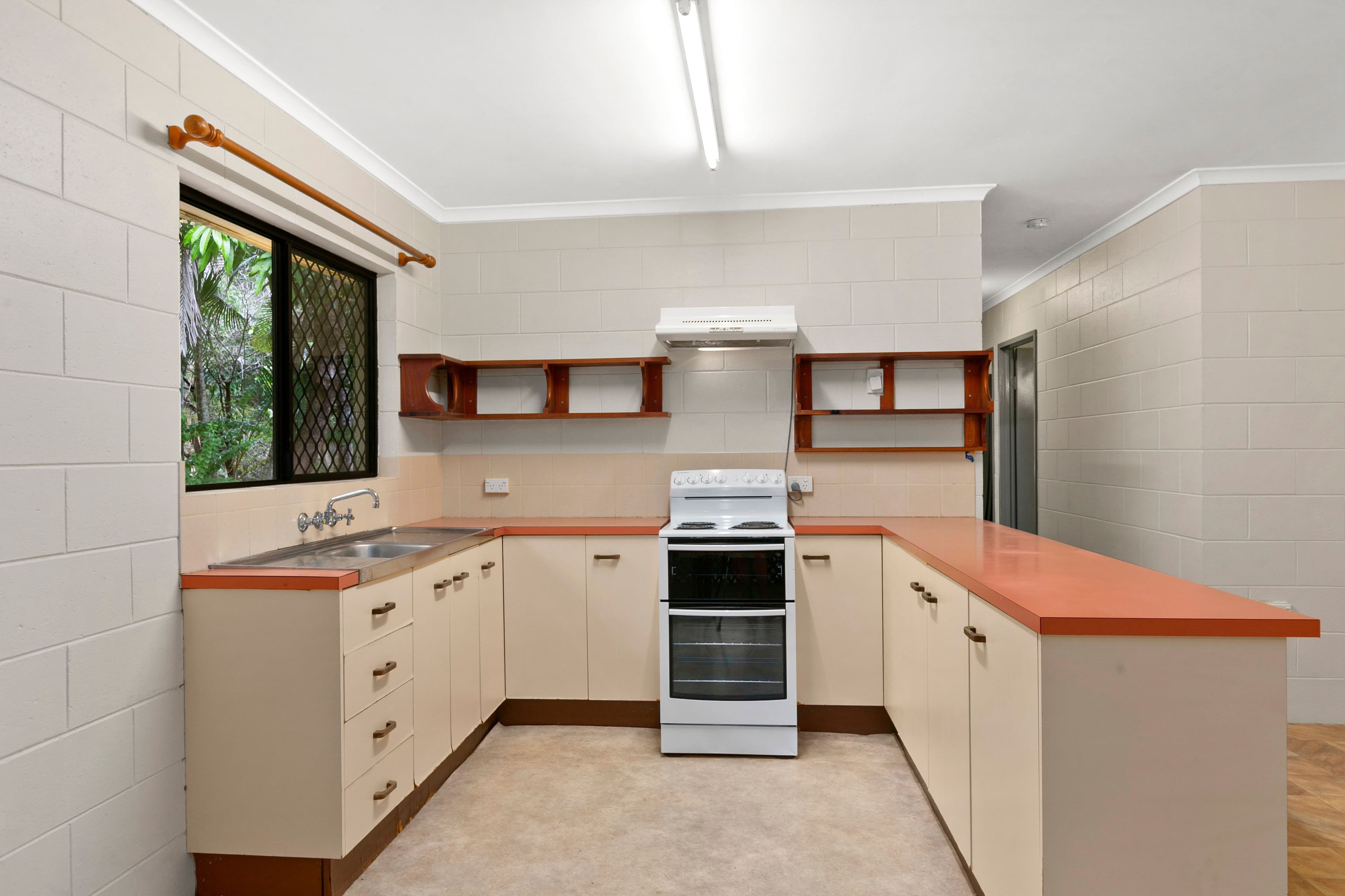 30 Strombus Avenue, Trinity Beach QLD 4879, Trinity Beach - Thumbnail 5