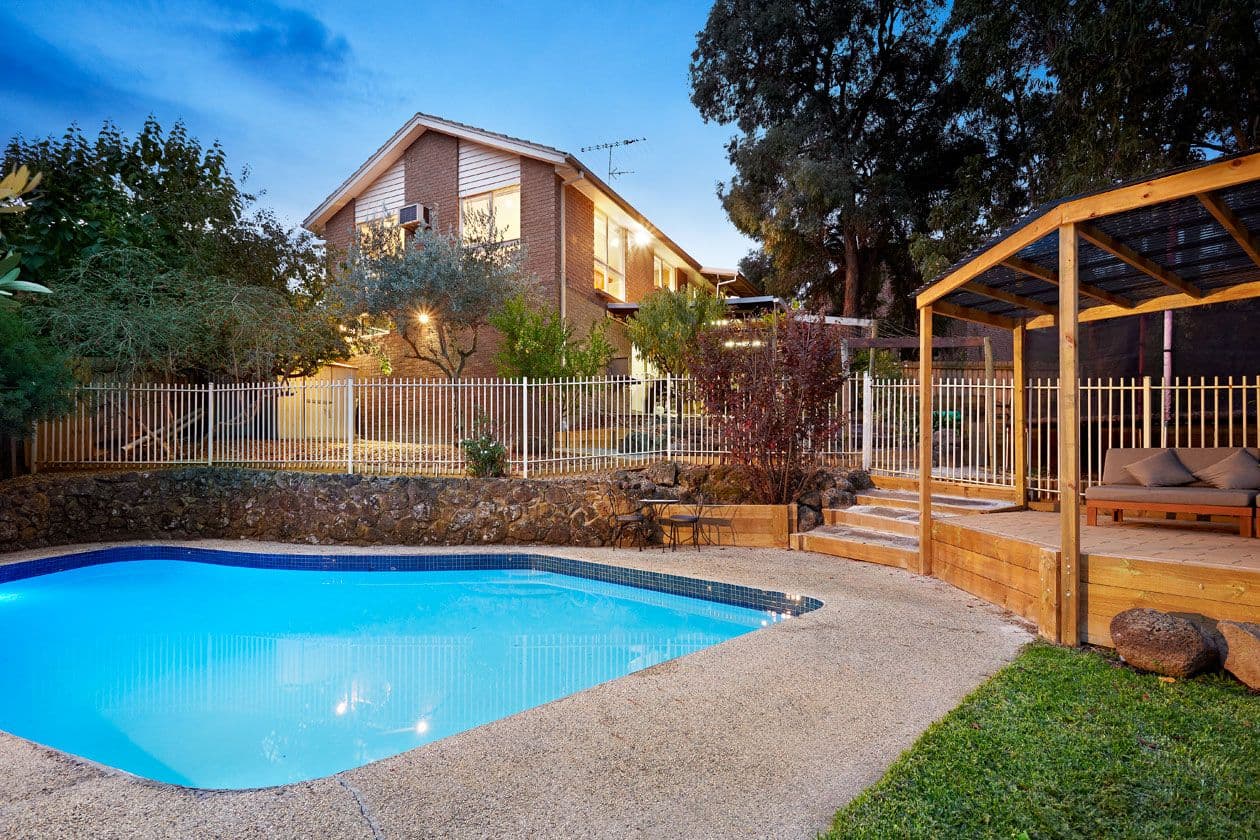 10 Lesay Court, MOUNT WAVERLEY VIC 3149, Mount Waverley - Image 1