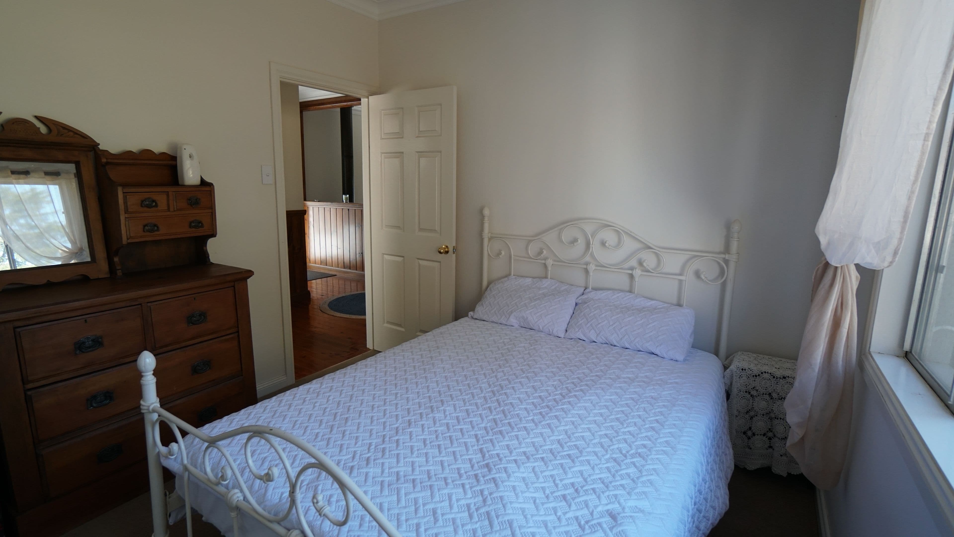 9 Elliot Street, Forbes - Thumbnail 5