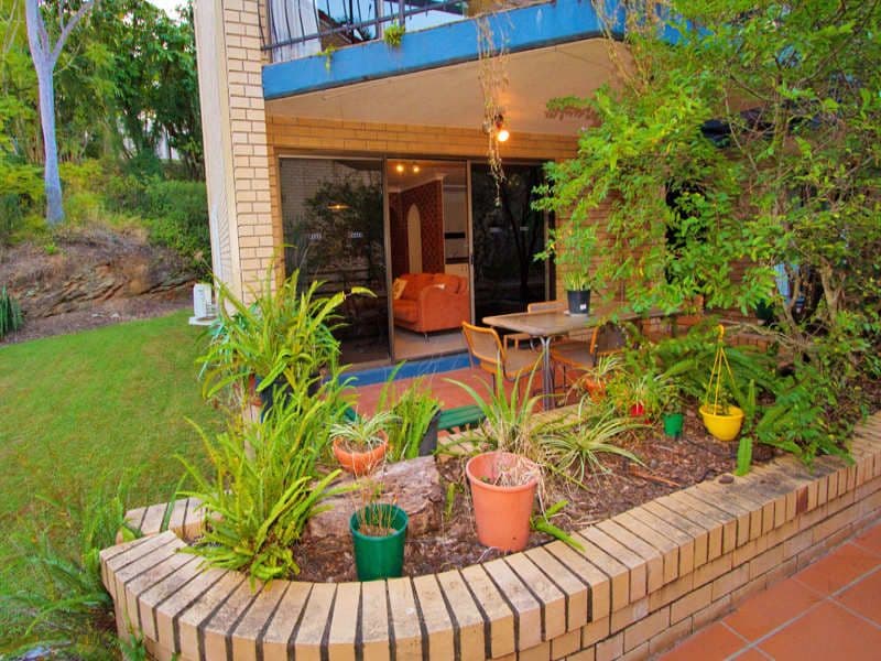 31 Bishop Street, ST LUCIA QLD 4067, St Lucia - Thumbnail 6