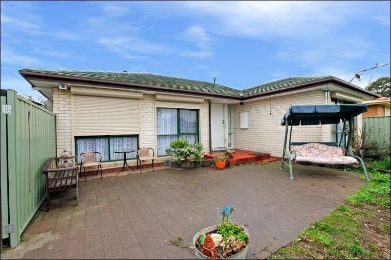 165 Carrick Drive, GLADSTONE PARK VIC 3043, Gladstone Park - Thumbnail 2