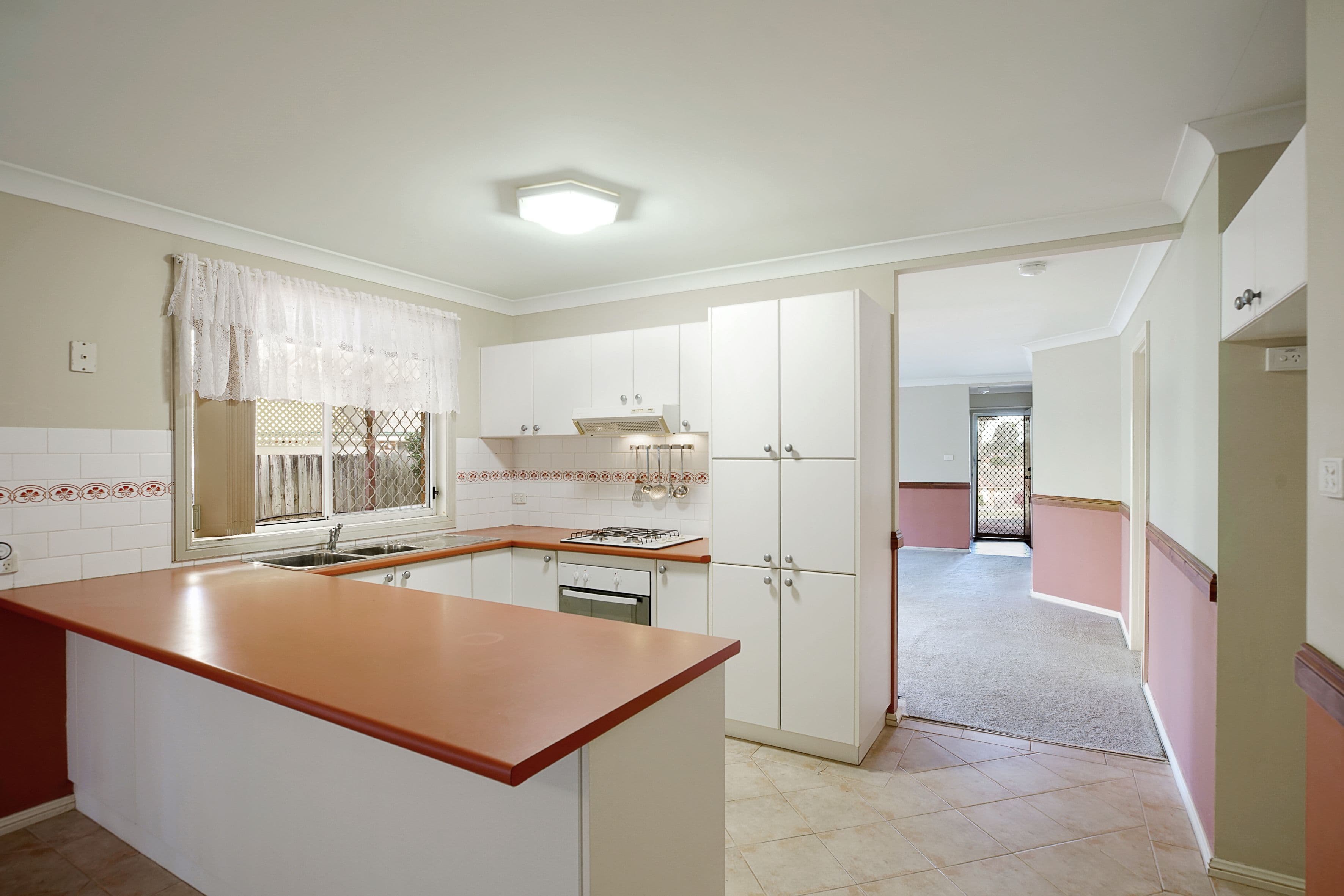 42 Midin Close, Glenmore Park - Thumbnail 2