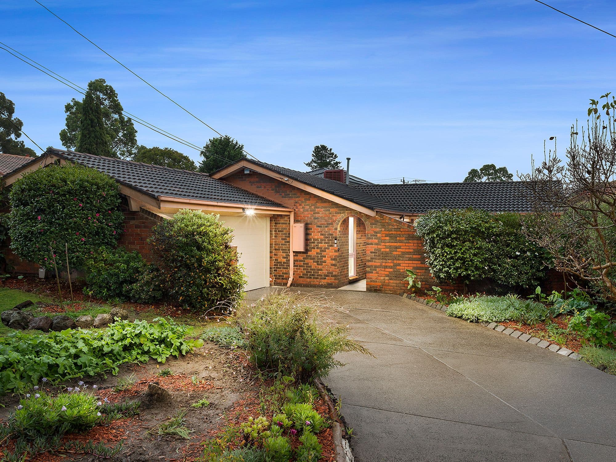 837 Waverley Road, Glen Waverley VIC 3150, Glen Waverley - Image 1