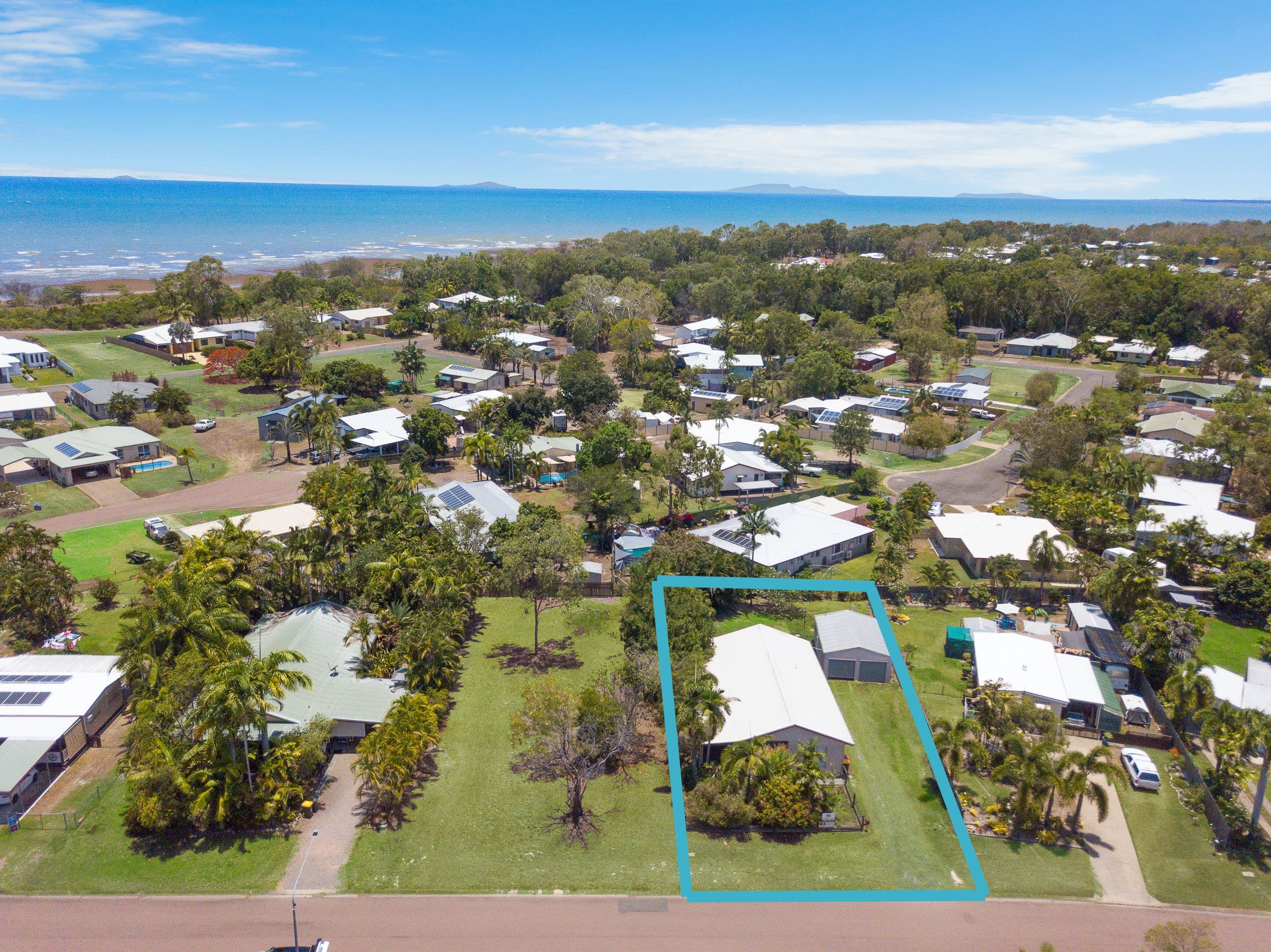 8 Borton Street, Balgal Beach QLD 4816, Balgal Beach - Thumbnail 2
