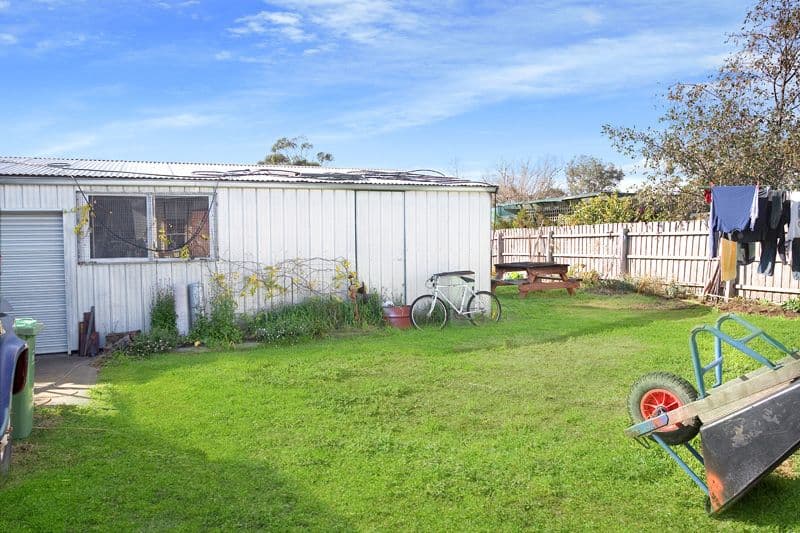 40 Shand Road, RESERVOIR VIC 3073, Reservoir - Thumbnail 3