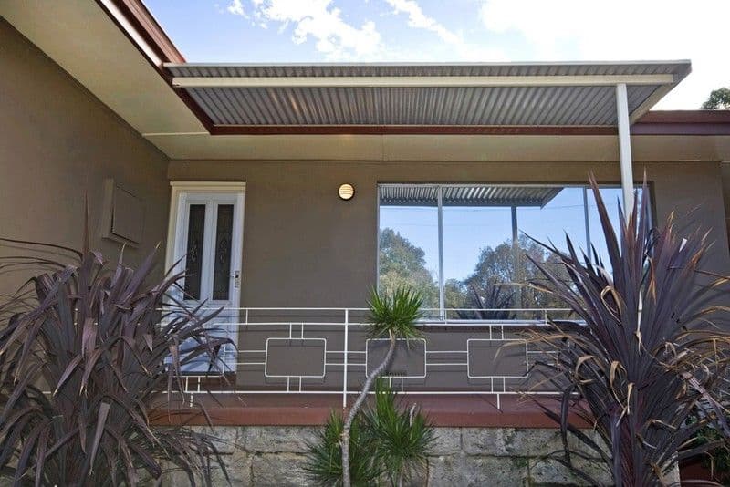 15 Tuart Road, LESMURDIE WA 6076, Lesmurdie - Thumbnail 2