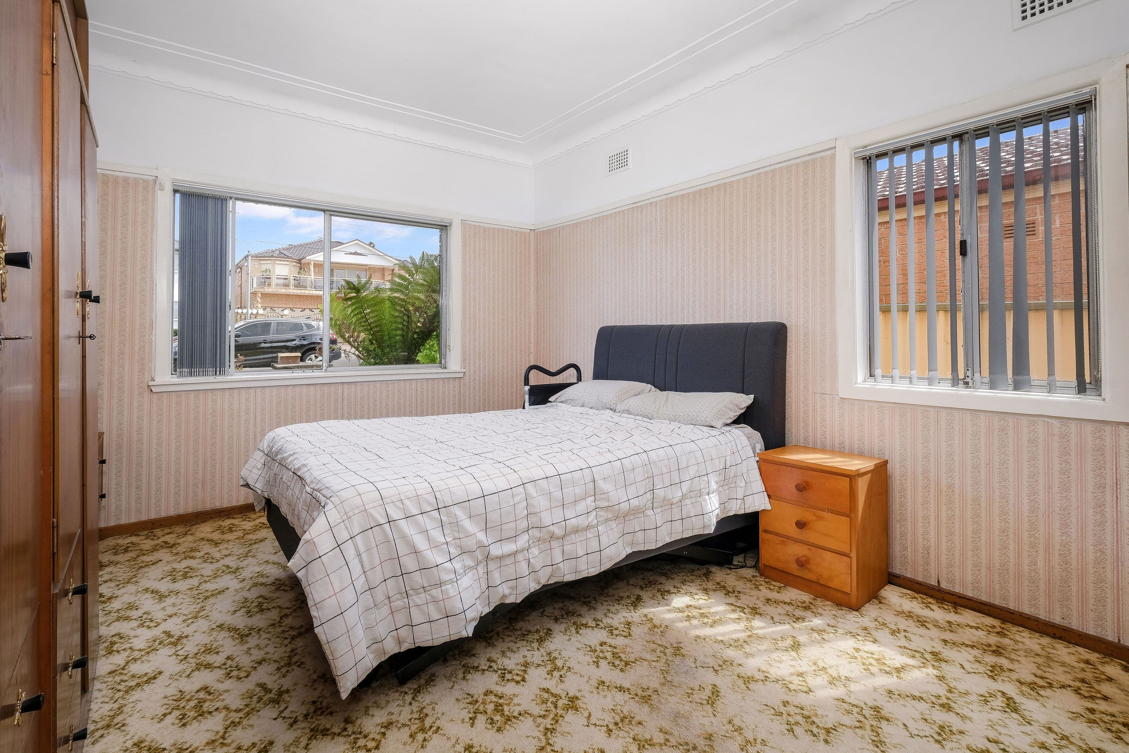 9 Claribel Street, Bankstown NSW 2200, Bankstown - Thumbnail 3