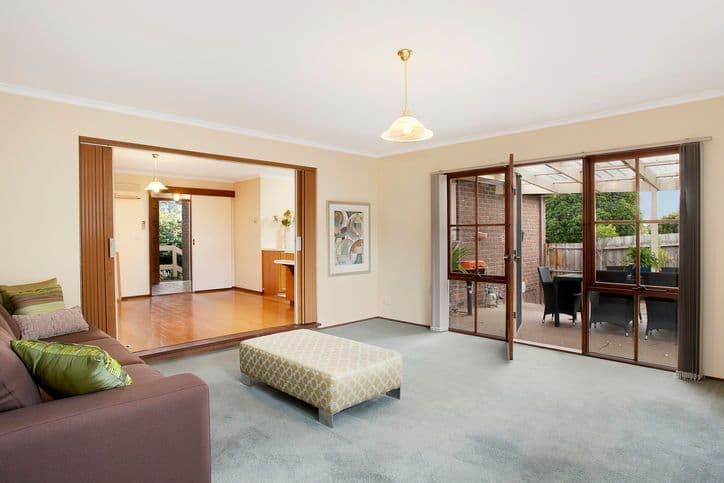 18 Valepark Drive, DONVALE VIC 3111, Donvale - Thumbnail 3