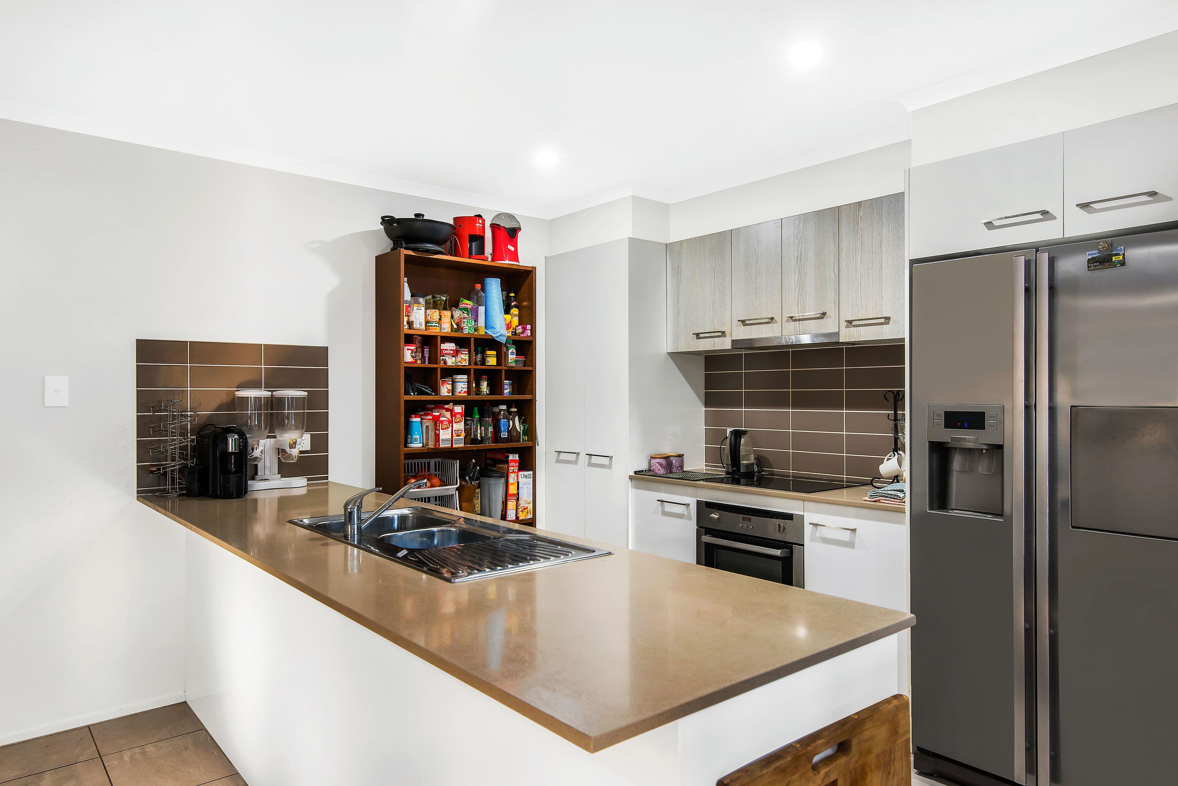5 Lakeside Crescent, Ningi QLD 4511, Ningi - Thumbnail 2