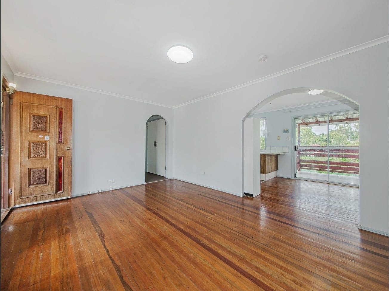 27 Minoa Street, Woodridge QLD 4114, Woodridge - Thumbnail 2