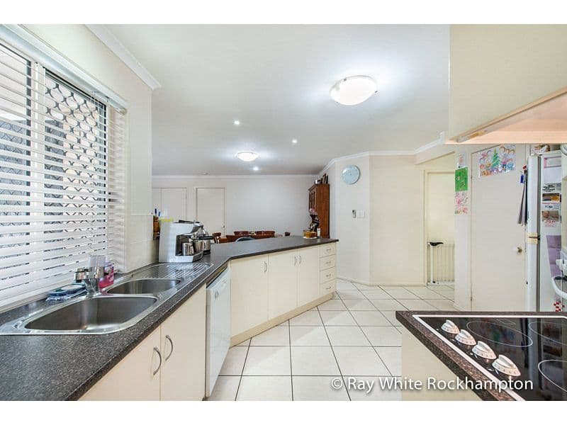 420 Farm Street, NORMAN GARDENS QLD 4701, Norman Gardens - Thumbnail 5