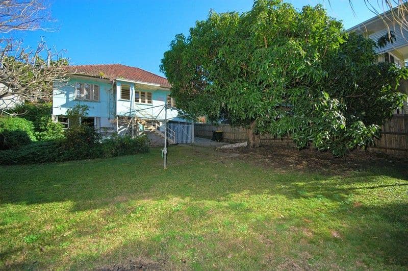 26 Oxley Drive, HOLLAND PARK QLD 4121, Holland Park - Thumbnail 2