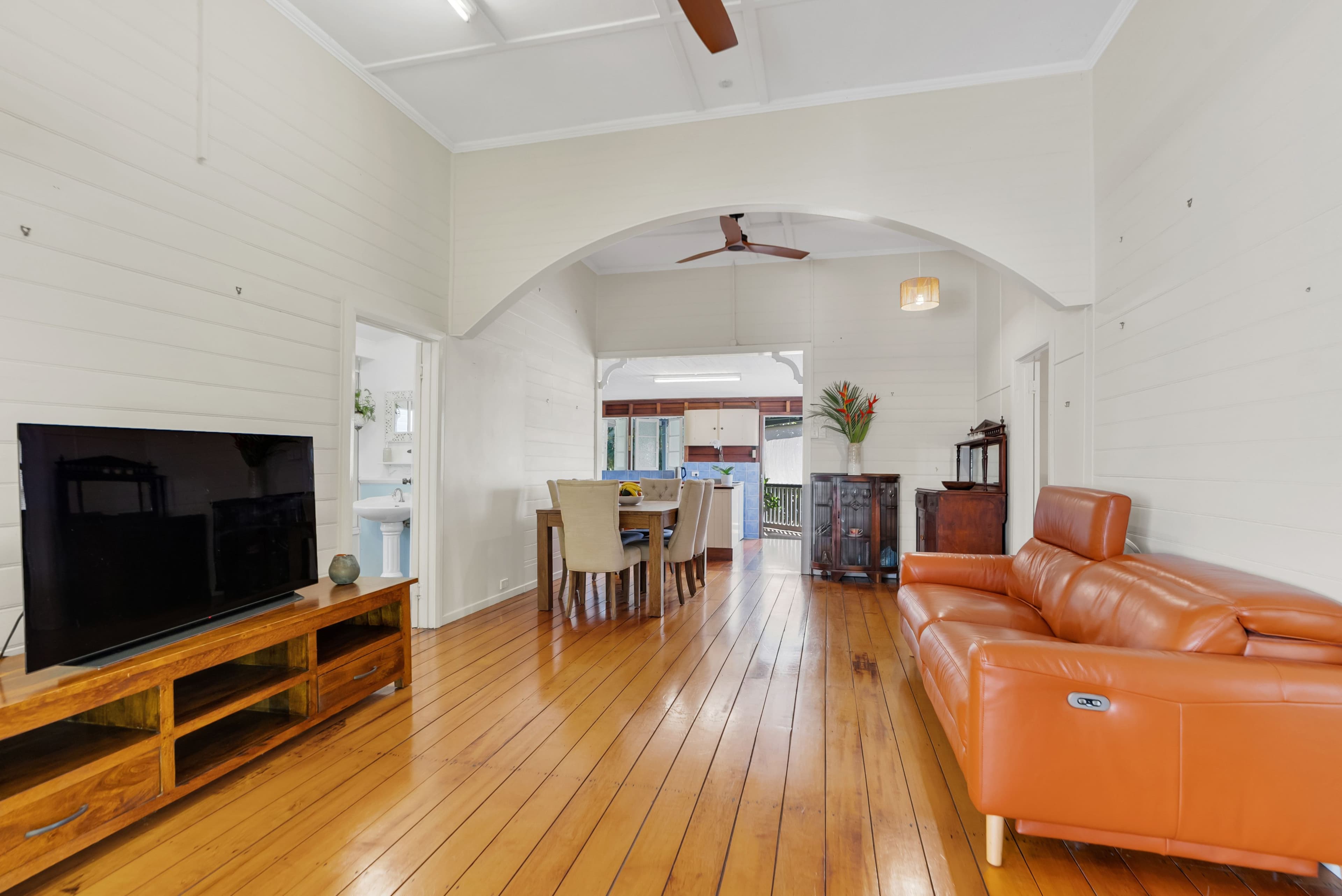12 Edward Street, Cairns North QLD 4870, Cairns North - Thumbnail 3
