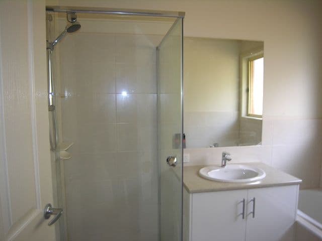 40 Swinburne Avenue, MOOROOLBARK VIC 3138, Mooroolbark - Thumbnail 4