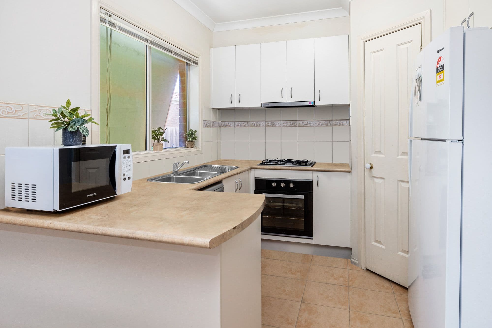 26 Everwin Drive, Werribee VIC 3030, Werribee - Thumbnail 3