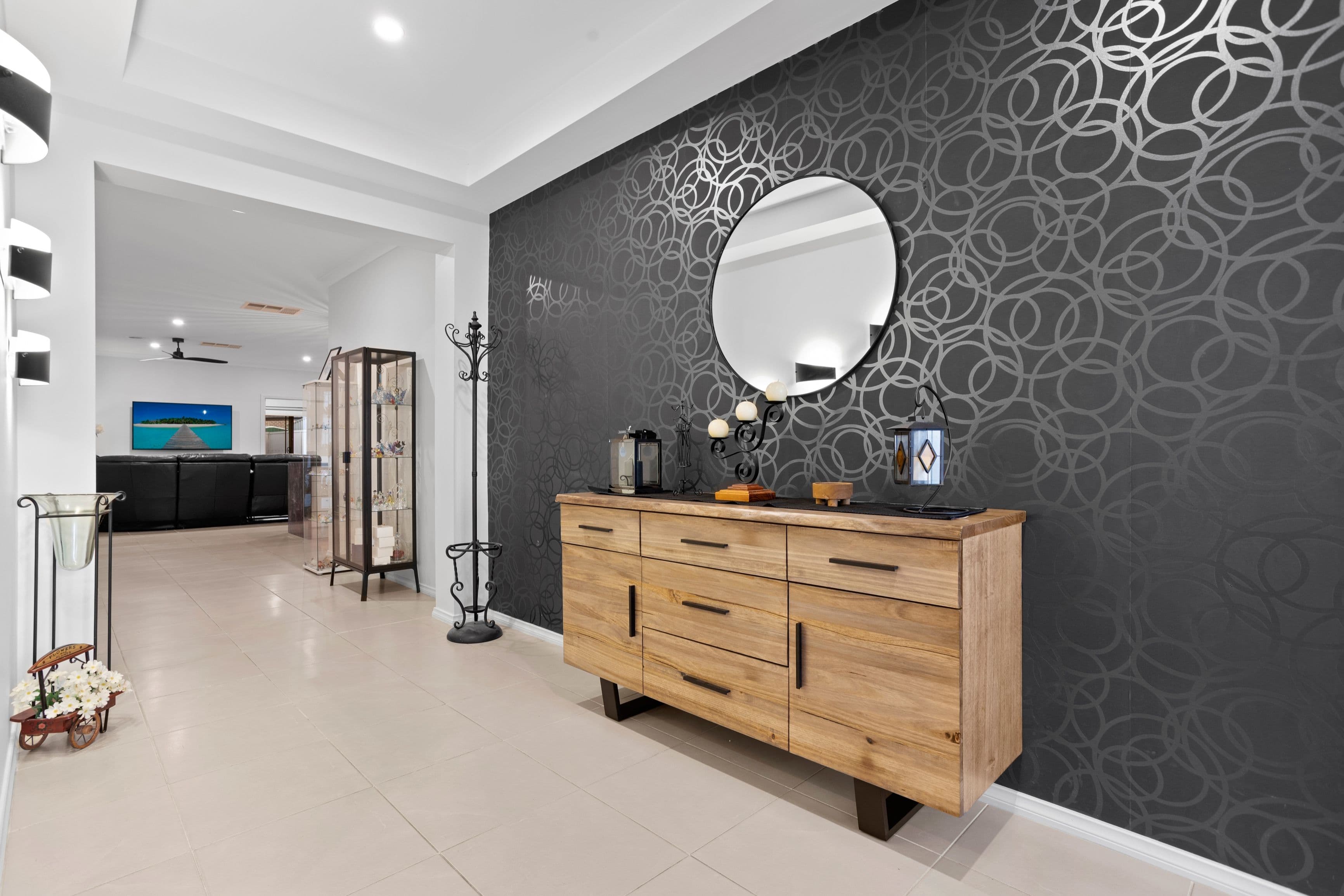 22 Yoemans Drive, Mernda VIC 3754, Mernda - Thumbnail 2