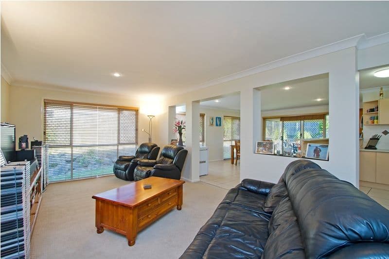 19 Freestone Drive, UPPER COOMERA QLD 4209, Upper Coomera - Thumbnail 2