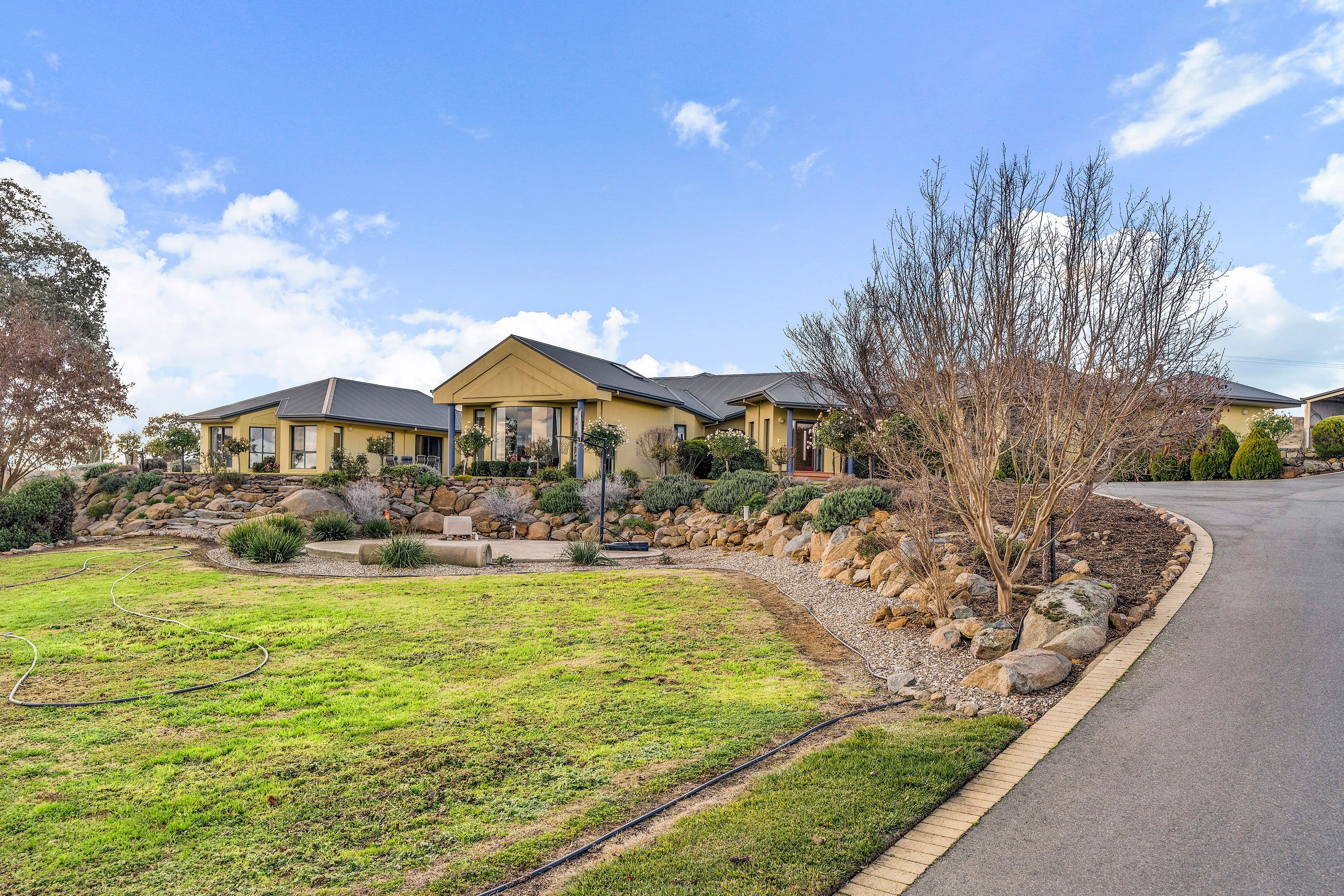 1 Vallencia Drive, Jeir - Image 1