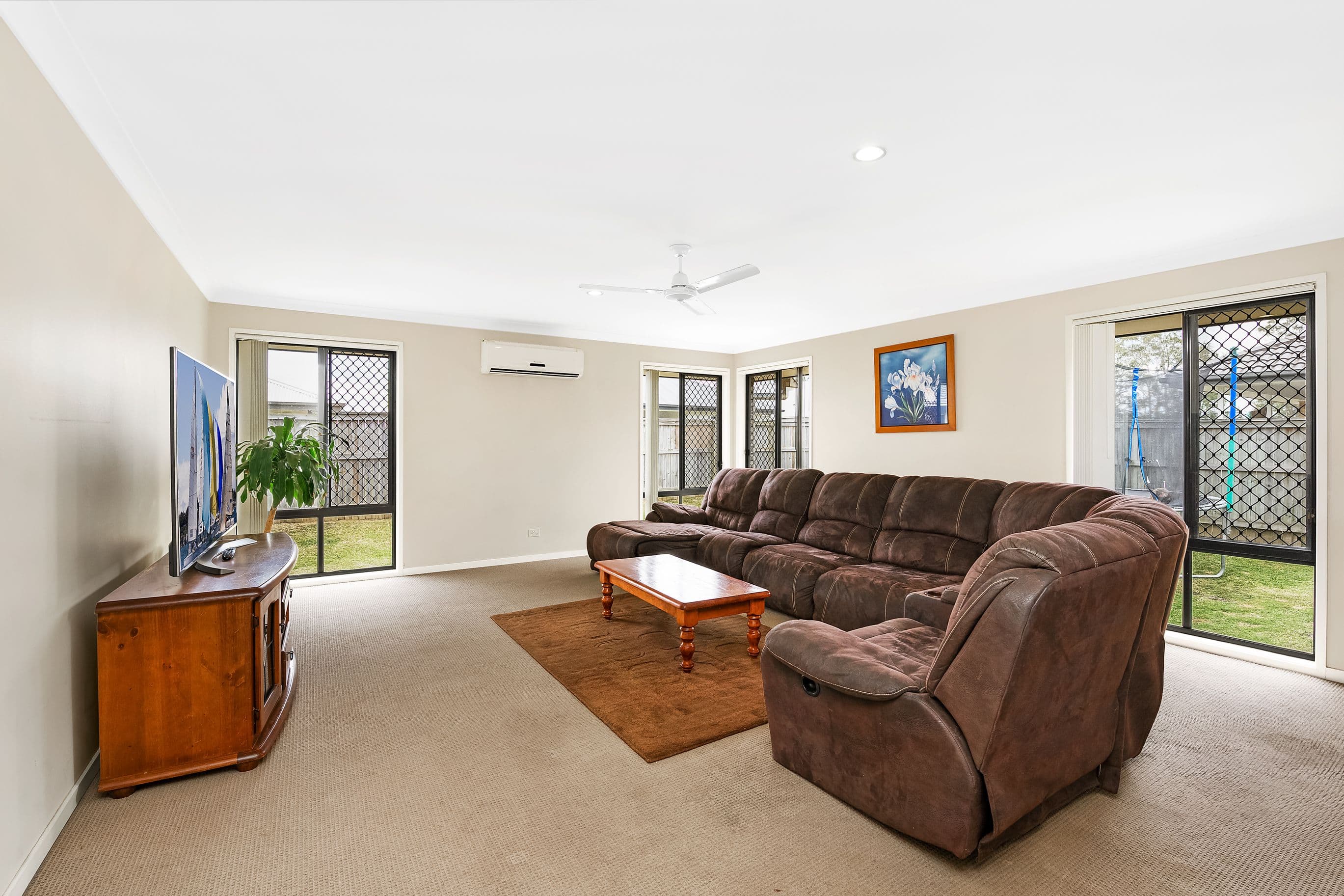11 Woodfern Drive, Upper Caboolture QLD 4510, Upper Caboolture - Thumbnail 8