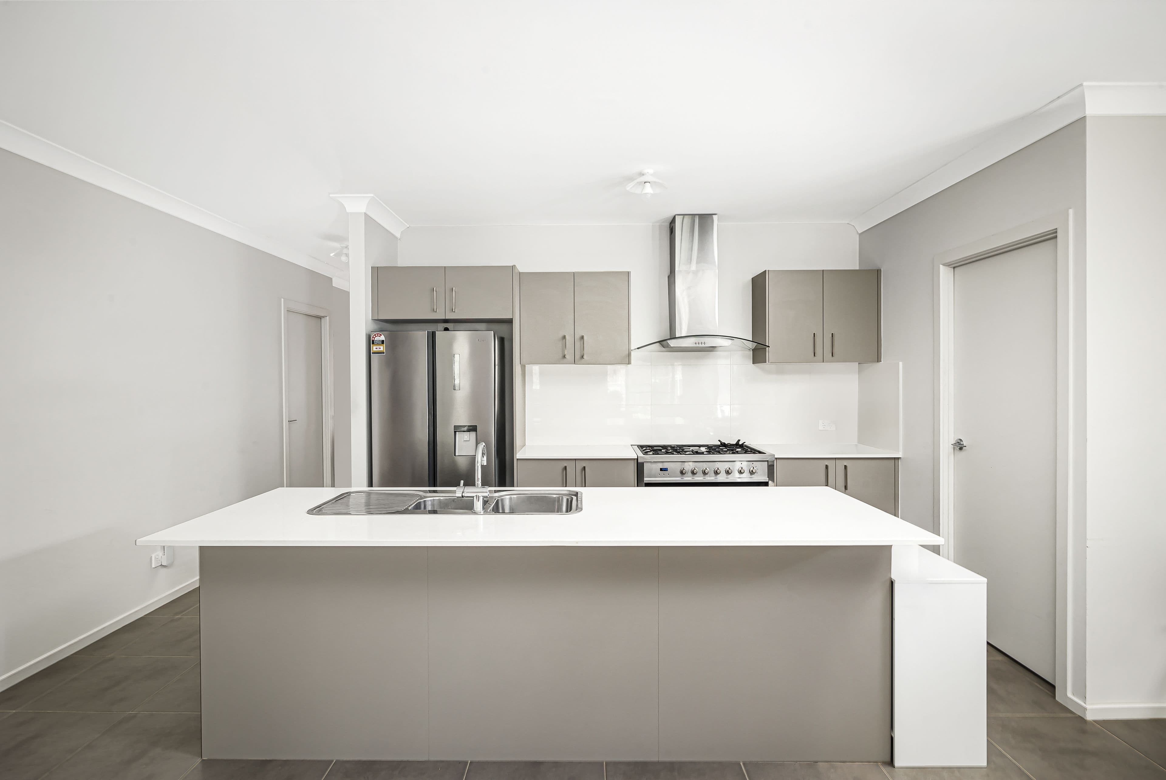 44 Nagle Street, JORDAN SPRINGS NSW 2747, Jordan Springs - Thumbnail 4