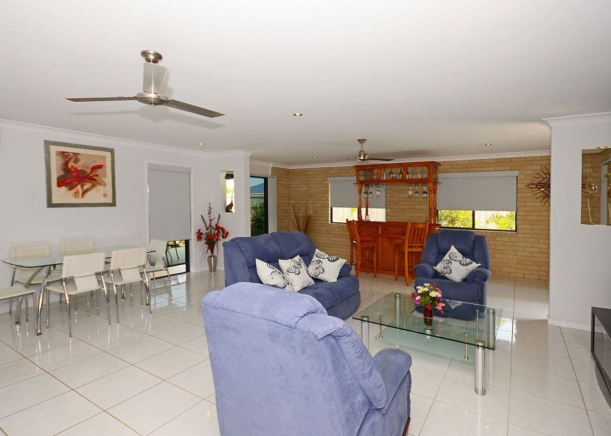 6 Seaway Parade, TOOGOOM QLD 4655, Toogoom - Thumbnail 4