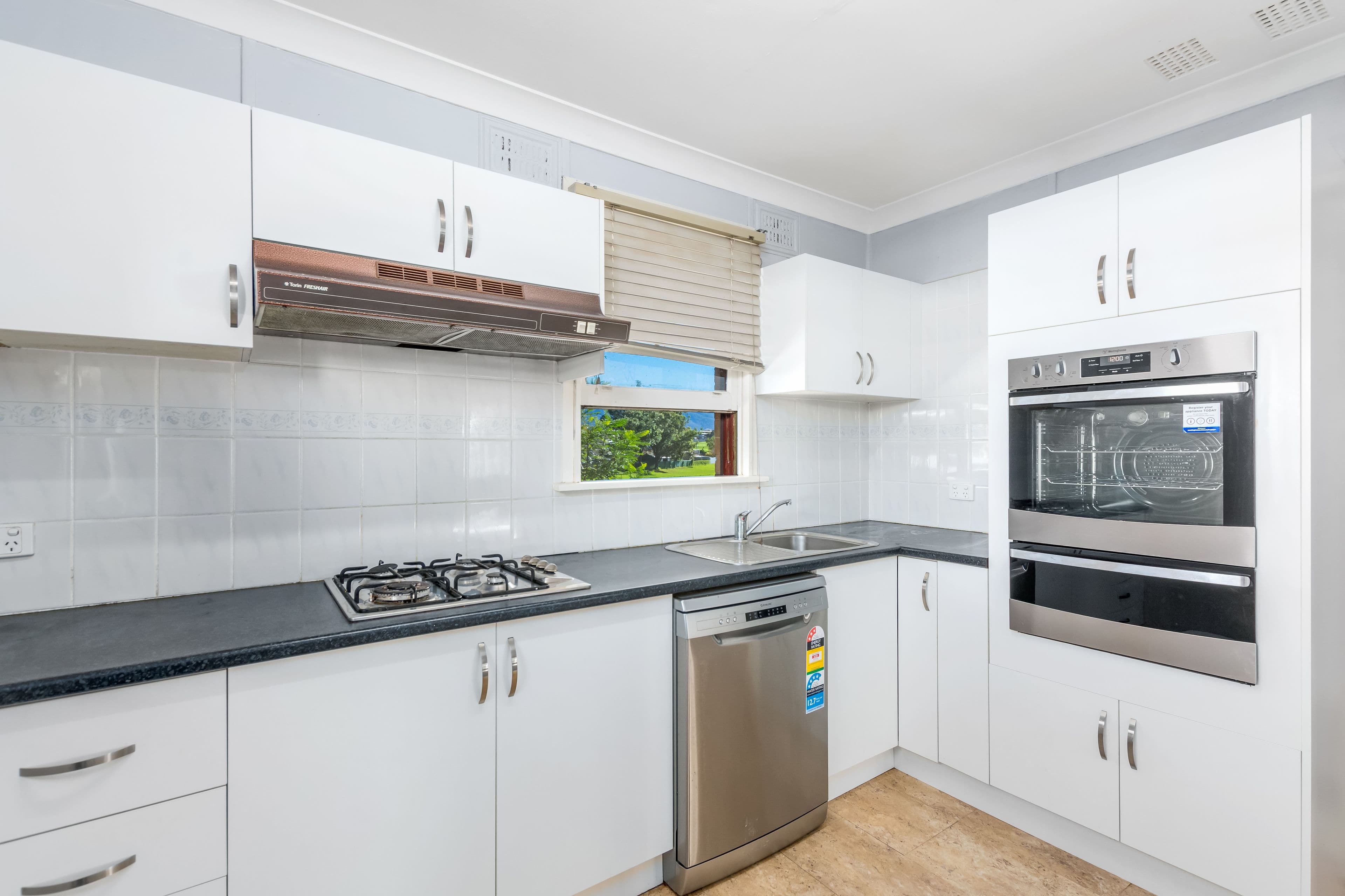 60 Culgoa Crescent, Koonawarra NSW 2530, Koonawarra - Thumbnail 4