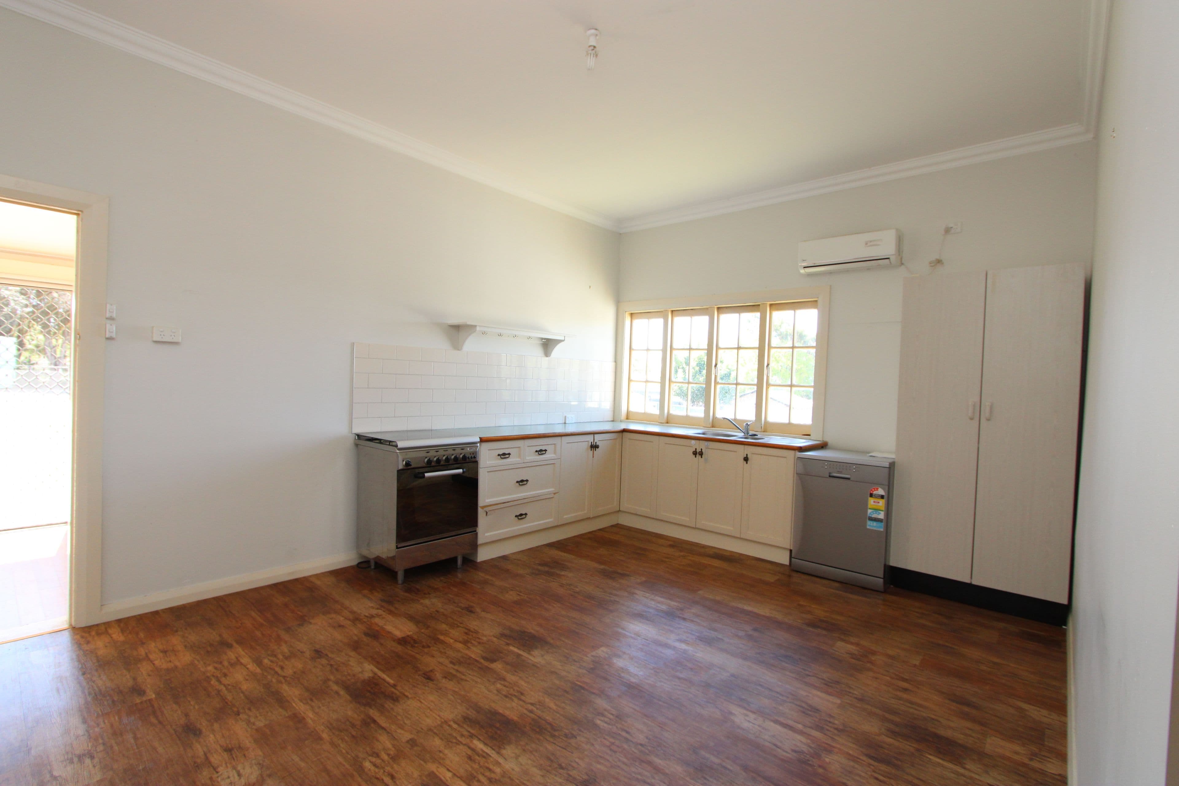 95 Urabatta Street, Inverell - Thumbnail 4
