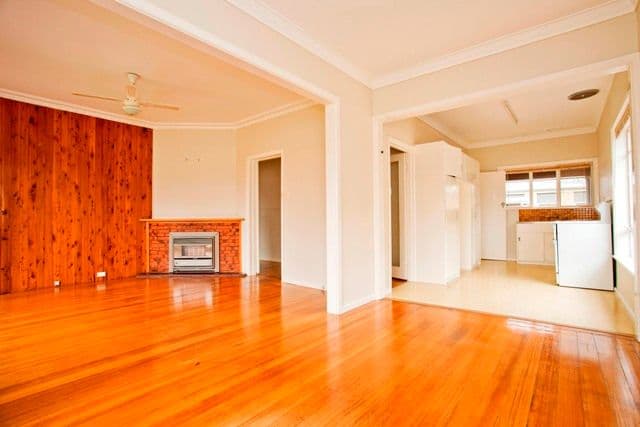 10 Matlock Street, HERNE HILL VIC 3218, Herne Hill - Thumbnail 2